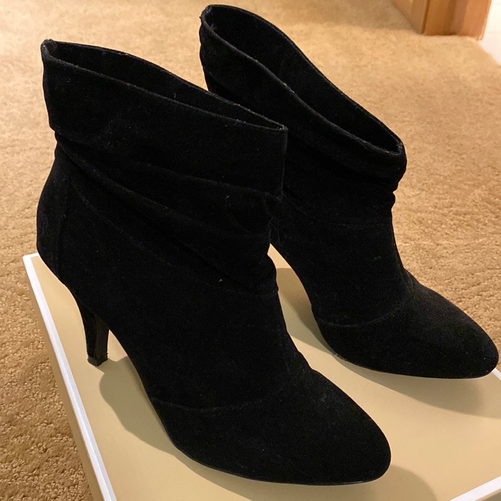 Bamboo Black Heeled Booties